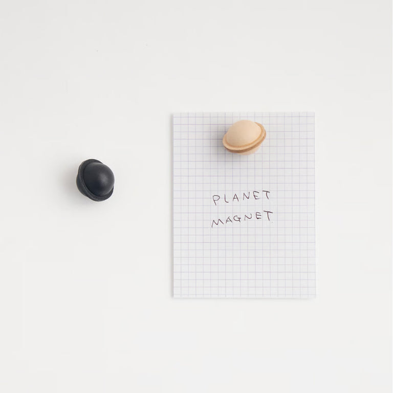 PLANET MAGNET
